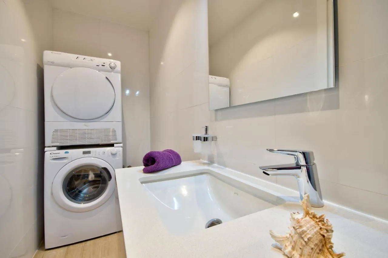 Spinola Park - Duplex Top Floor Apartment With Terrace Saint Julian's 0*,  Malta